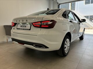 2026 Lada (ВАЗ) Vesta I Рестайлинг (NG), белый, 1581000 рублей, вид 2