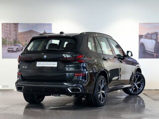 2026 BMW X5 Long 30Li IV (G05/G18) Рестайлинг, чёрный, 10290000 рублей, вид 5