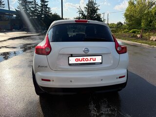 2013 Nissan Juke I, белый, 800000 рублей, вид 3