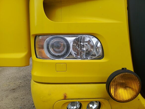 2007 DAF XF 105, жёлтый, 4000000 рублей - вид 18