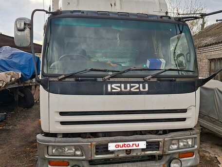 2003 Isuzu Giga (C-series), белый, 2600000 рублей, вид 2