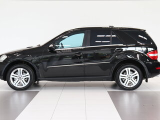 2010 Mercedes-Benz M-Класс 350 II (W164) Рестайлинг, чёрный, 1038000 рублей, вид 5
