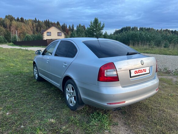 2011 Skoda Octavia II (A5) Рестайлинг, серебристый, 990000 рублей - вид 5