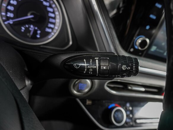 2020 Hyundai Sonata VII (LF) Рестайлинг, белый, 2479000 рублей - вид 16