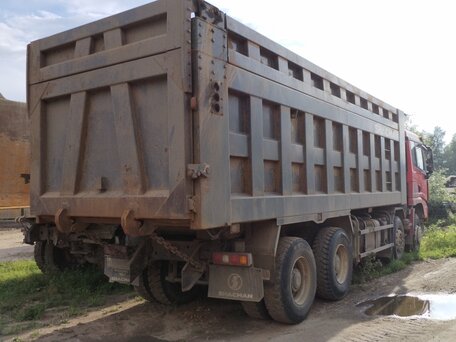 2022 Shacman (Shaanxi) SX3316, красный, 3335000 рублей, вид 3