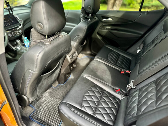 2018 Chevrolet Equinox III, оранжевый, 1780000 рублей - вид 28