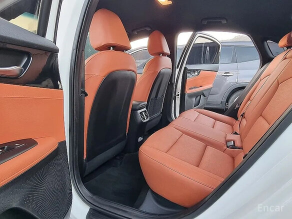2023 Kia K3 II Рестайлинг, белый - вид 7