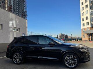 2019 Audi Q7 II (4M), чёрный, 4500000 рублей, вид 3