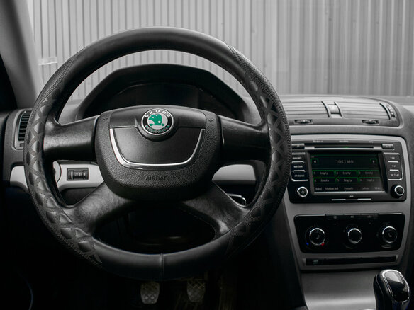 2012 Skoda Octavia II (A5) Рестайлинг, серый - вид 11