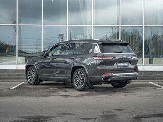 2021 Jeep Grand Cherokee L V (WL), серый, 5650000 рублей, вид 2