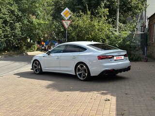 2020 Audi A5 Sportback 45 TFSI II (F5) Рестайлинг, белый, 4190000 рублей, вид 2