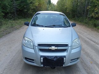 2010 Chevrolet Aveo I Рестайлинг, серебристый, 500000 рублей, вид 1