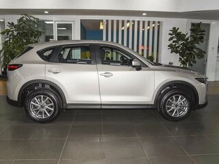 2026 Mazda CX-5 II Рестайлинг, серебристый, 2989000 рублей, вид 3