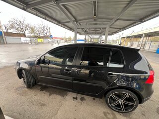 2008 Volkswagen Golf V, чёрный, 750000 рублей, вид 4