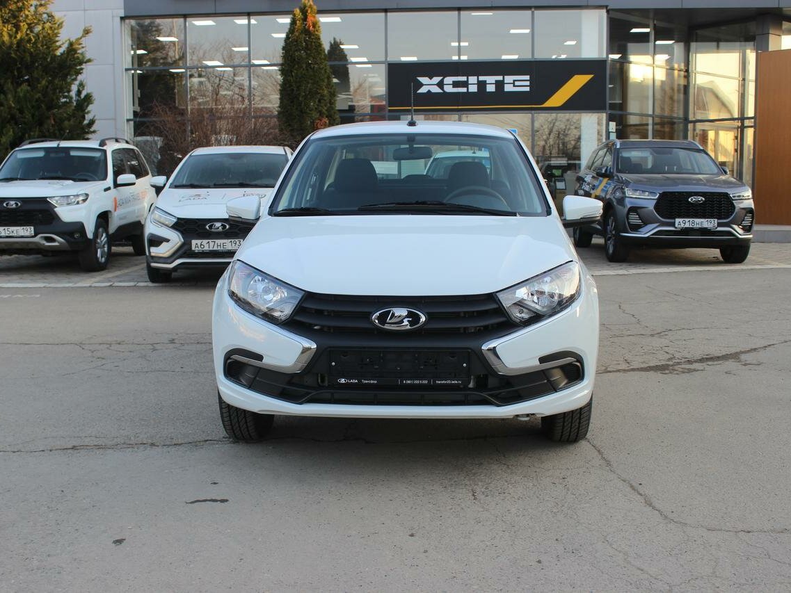 Открыть фотографии: Lada (ВАЗ) Granta I Рестайлинг