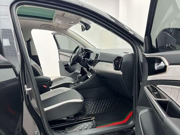 2023 Jetta VS7 I Рестайлинг 1, чёрный, 1320000 рублей - вид 7