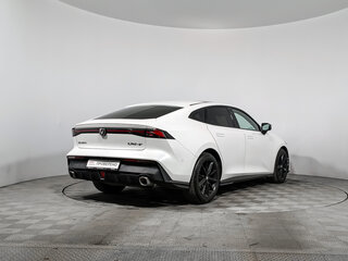 2024 Changan UNI-V I, белый, 2100000 рублей, вид 5