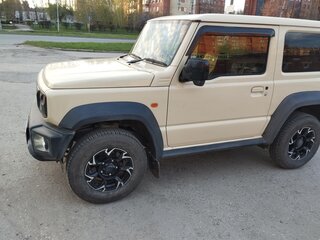 2021 Suzuki Jimny Sierra IV, коричневый, 2040000 рублей, вид 3