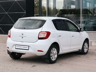 2020 Renault Sandero II Рестайлинг, белый, 685000 рублей, вид 5