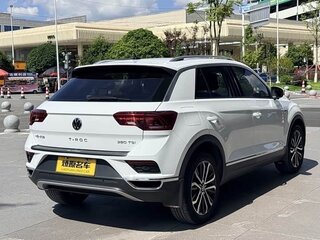 2022 Volkswagen T-Roc I (China Market), белый, 1256000 рублей, вид 4