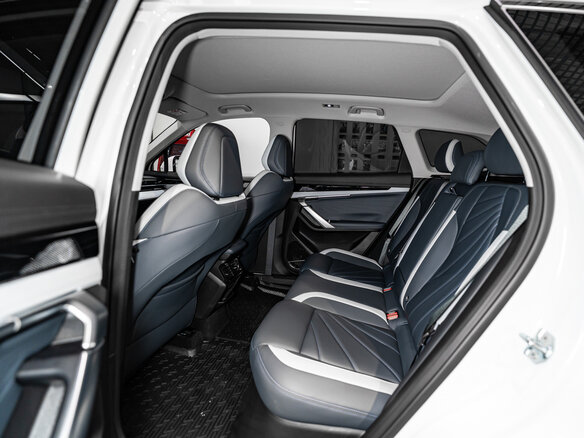 2026 Geely Atlas II, белый - вид 8