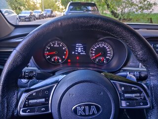 2019 Kia Optima IV Рестайлинг, белый, 1200000 рублей, вид 4