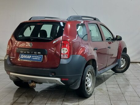 2013 Renault Duster I, красный, 580000 рублей, вид 4