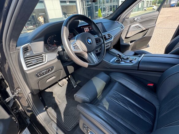 2020 BMW X6 30d III (G06), чёрный, 8750000 рублей - вид 10