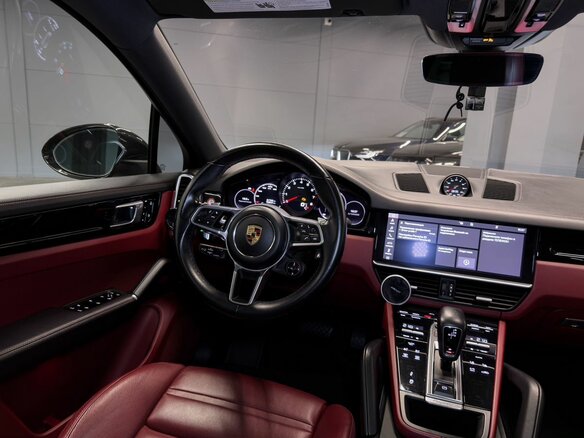 2021 Porsche Cayenne Coupé III, чёрный, 8500000 рублей - вид 12