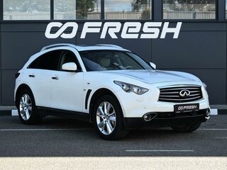 2017 Infiniti QX70, белый, 2047000 рублей, вид 1