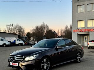 2014 Mercedes-Benz E-Класс 200 IV (W212, S212, C207) Рестайлинг, коричневый, 2500000 рублей, вид 3