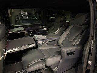 2026 Mercedes-Benz V-Класс Extra Long 300 d экстра длинный III (W447) Рестайлинг 2, чёрный, 14275000 рублей, вид 3