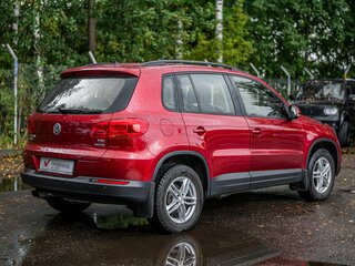 2014 Volkswagen Tiguan I Рестайлинг, красный, 960000 рублей, вид 2