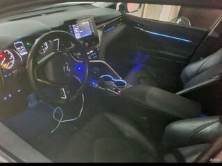 2021 Toyota Camry VIII (XV70), белый, 1999999 рублей, вид 3