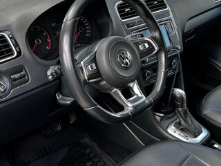 2019 Volkswagen Polo V Рестайлинг, чёрный, 1250000 рублей, вид 5