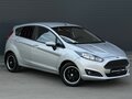 2015 Ford Fiesta Mk6 Рестайлинг, серебристый, 545000 рублей - вид 3