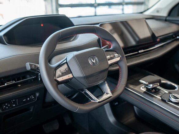 2025 Changan UNI-S I, серый, 3179900 рублей - вид 14