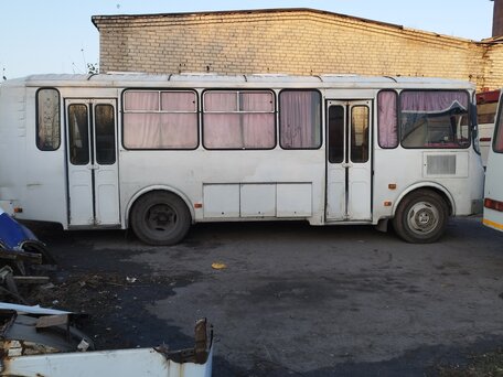 2006 ПАЗ 4234, белый, 399000 рублей, вид 1