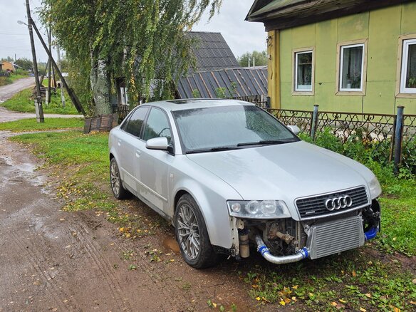 2002 Audi A4 II (B6), серебристый, 500000 рублей - вид 1