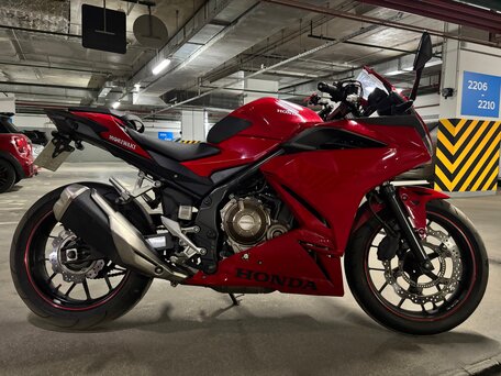 2019 Honda CBR 400R, красный, 575000 рублей, вид 1