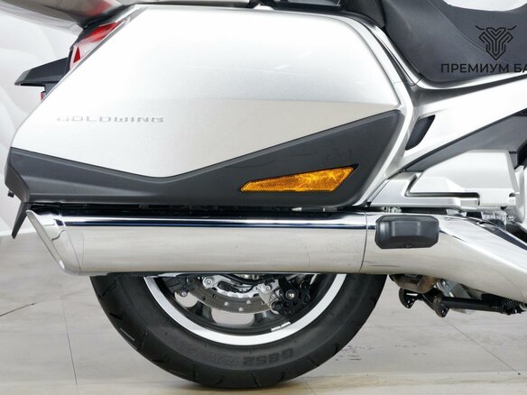2024 Honda GL 1800 Gold Wing, серебристый, 3149000 рублей - вид 8