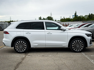 2026 Geely Monjaro I Рестайлинг, белый, 4954990 рублей, вид 4