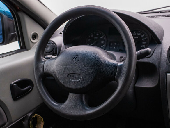 2009 Renault Logan I, красный - вид 15
