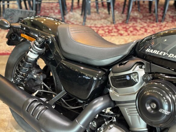 2022 Harley-Davidson Nightster, чёрный, 1400000 рублей - вид 6
