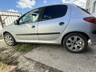 2007 Peugeot 206, серебристый, 150000 рублей, вид 4