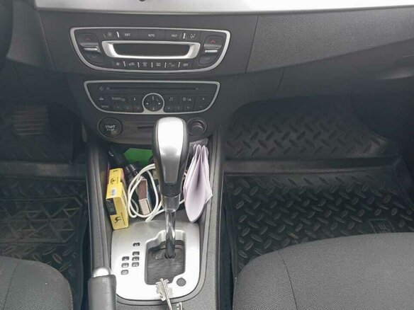 2013 Renault Fluence I, серый, 850000 рублей - вид 14