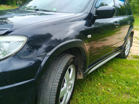 2004 Mitsubishi Outlander I, чёрный, 440000 рублей - вид 1