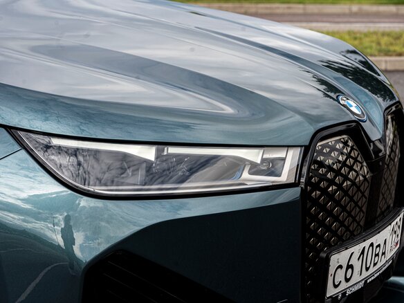 2022 BMW iX M60 I (I20), синий, 8690000 рублей - вид 7