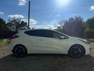 2015 Kia Ceed II, белый, 950000 рублей, вид 4