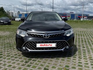 2016 Toyota Camry VII (XV50) Рестайлинг, чёрный, 2250000 рублей, вид 2